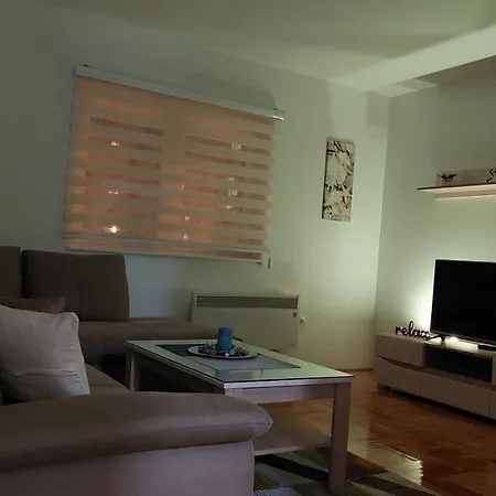 Stan Na Dan Apartment *
